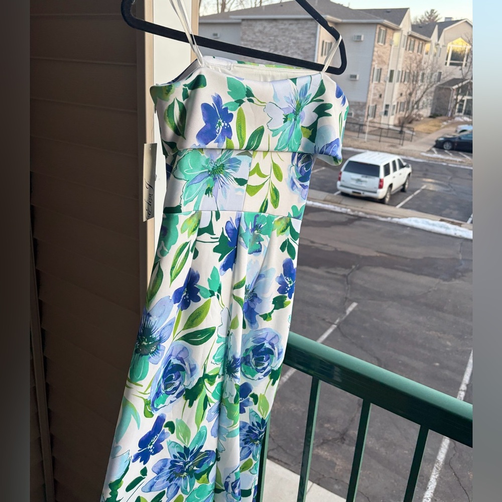 🆕🩵💙💚Eliza J Blue & Green Floral Off-Shoulder Mermaid Gown Size 4,6 Prom Formal - Picture 7 of 17
